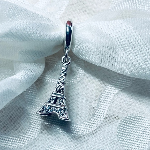 🗼NWOT Eiffel Tower Charm – Paris / France 🗼 - Picture 4 of 11